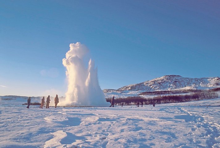 Erlebnis Island - Gletscher, Eishöhlen und Polarlichter - Strokkur