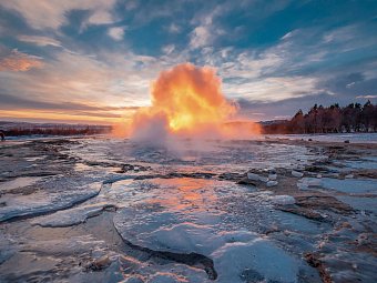 Stippvisite Westisland - Geysir Strokkur