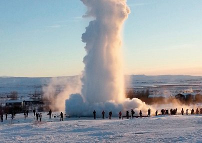 Isländische Naturelemente und Lichtspiele Keflavik