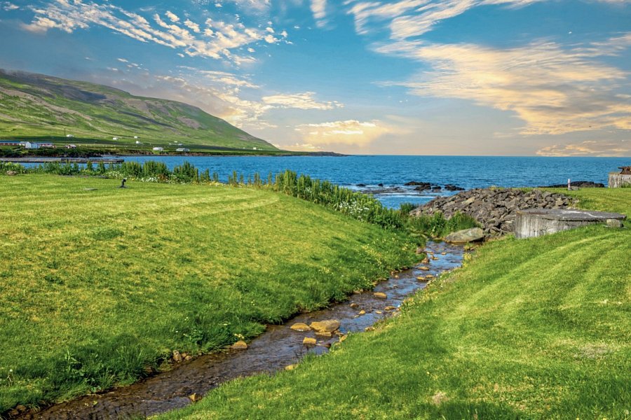 Die große Islandrundreise - Borgarfjordur