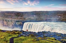 Familienspaß auf Farmen - Dettifoss