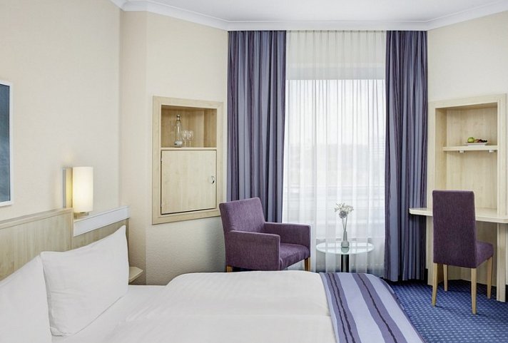 IntercityHotel Kiel - Wohnbeispiel Doppelzimmer Standard (Zimmercodierungen DG1 & DC1)