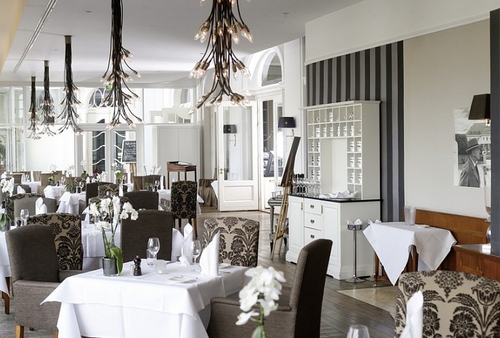 ATLANTIC Grand Hotel Travemünde - Restaurant Holstein's