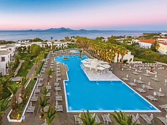 Porto Bello Beach Hotel & Aqua Park