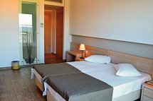 Akti Palace - Wohnbeispiel Doppelzimmer Meerblick (Zimmercodierung D1M)