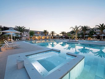 Esperia Hotel