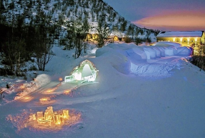 Kirkenes Snowhotel