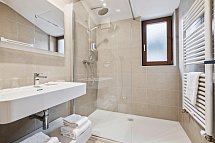 Aldiana Club Schlanitzen Alm - Beispiel Bad Doppelzimmer Superior Turm (Zimmercodierung DSD)