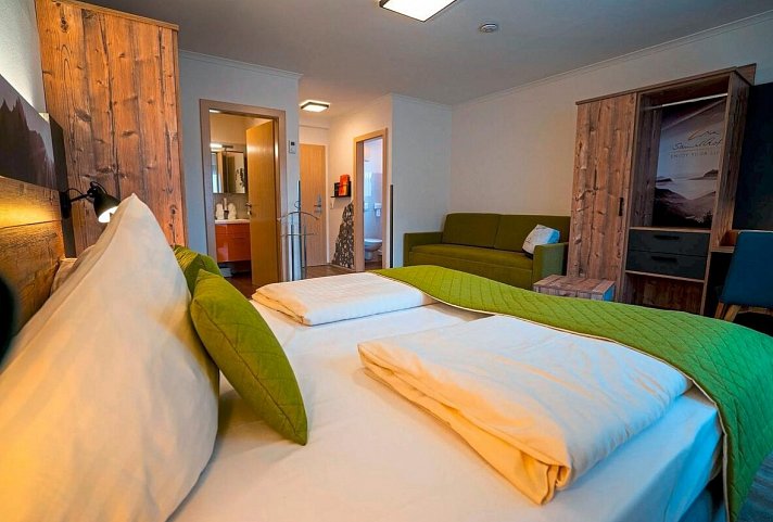 Samerhof - Wohnbeispiel Alpin Familienzimmer (DKZ) (Zimmercodierung FB1)