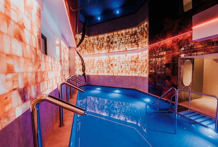 Era Hotel