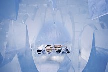 ICEHOTEL Jukkasjärvi - Wohnbeispiel Art Suite