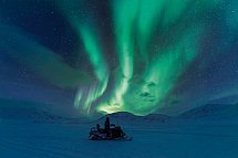 Abisko & ICEHOTEL - Das pure Nordlichtabenteuer - Polarlicht-Schneemobil-Safari