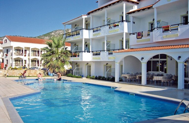 Hotel Rachoni Bay Resort