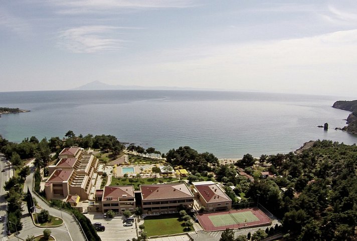 Royal Paradise Beach Resort & Spa