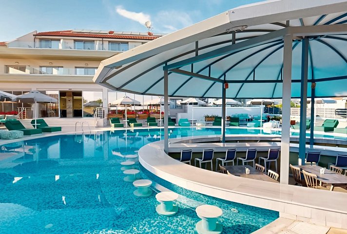 The Dome Luxury Hotel