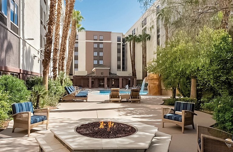 Hampton Inn Tropicana