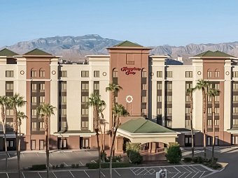 Hampton Inn Tropicana