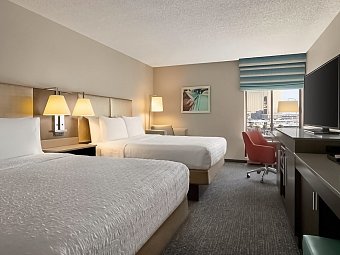 Hampton Inn Tropicana - Wohnbeispiel 2 Queen Beds (Zimmercodierung UG4)