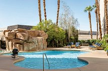 Hampton Inn Tropicana