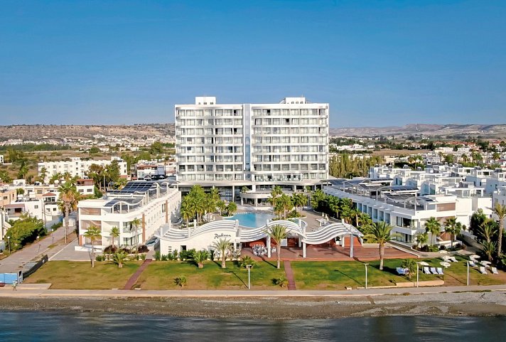 Radisson Beach Resort Larnaca