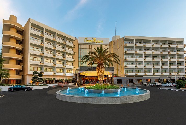 The GrandResort Limassol by Leonardo Hotels