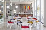 Nicholas Color Hotel