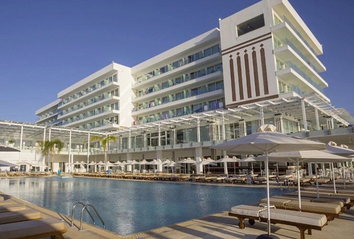Constantinos the Great Beach Hotel