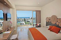 Nelia Gardens Hotel - Wohnbeispiel Doppelzimmer Poolblick (Zimmercodierung DBP)