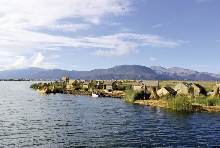 Höhepunkte Perus - Schilfinseln, Titicacasee