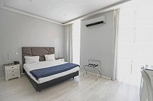 Grande Pensão Alcobia - Wohnbeispiel Doppelzimmer Superior View
