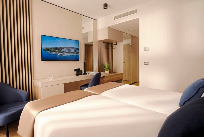 Hotel Riviera - Wohnbeispiel Doppelzimmer (Zimmercodierungen DB1 & DB2)