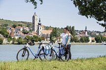 Donau-Radweg mit Charme - Blick auf Krems
