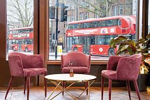 H10 London Waterloo - Circus Bar