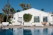 HL Miraflor Suites - Adults only Pool