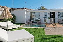 HL Miraflor Suites - Adults only Gartenbereich