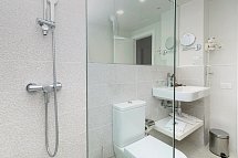 LIVVO Anamar Suites - Beispiel Bad Juniorsuite (Zimmercodierungen JB1, JC1, JS1 & JD1)