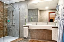 Maspalomas Villas by Dunas - Beispiel Bad Villa Premium (Zimmercodierungen VB1, VB2 & VBP)