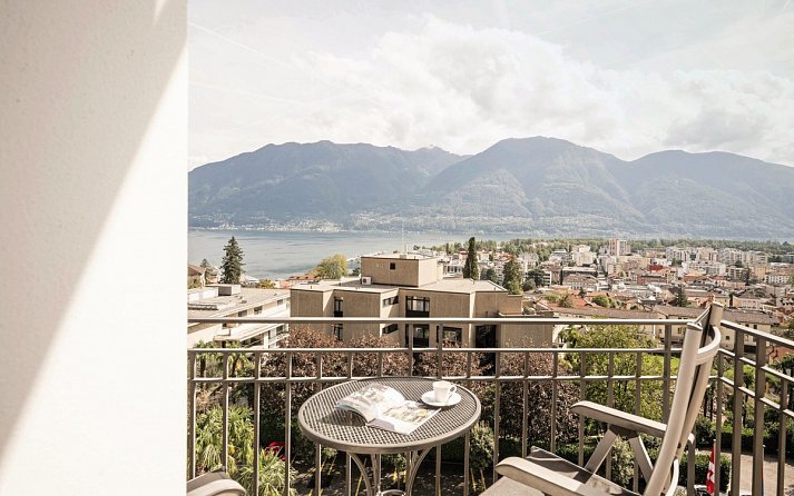Hotel Belvedere Locarno - Wohnbeispiel Juniorsuite Seeseite (Zimmercodierung JB1)