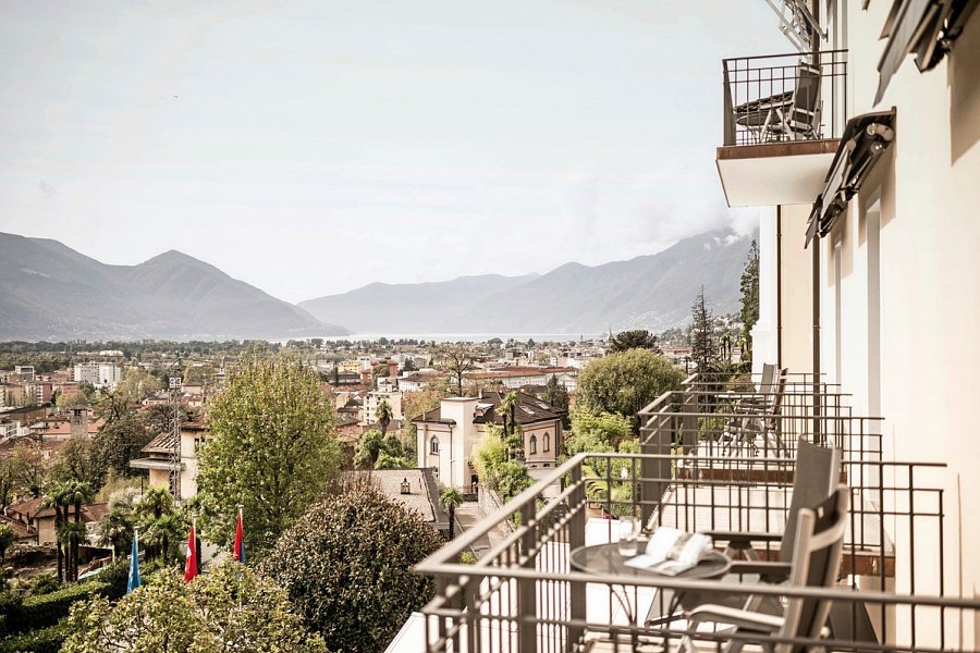 Hotel Belvedere Locarno - Wohnbeispiel Doppelzimmer Superior Seeseite (Zimmercodierung DS1)