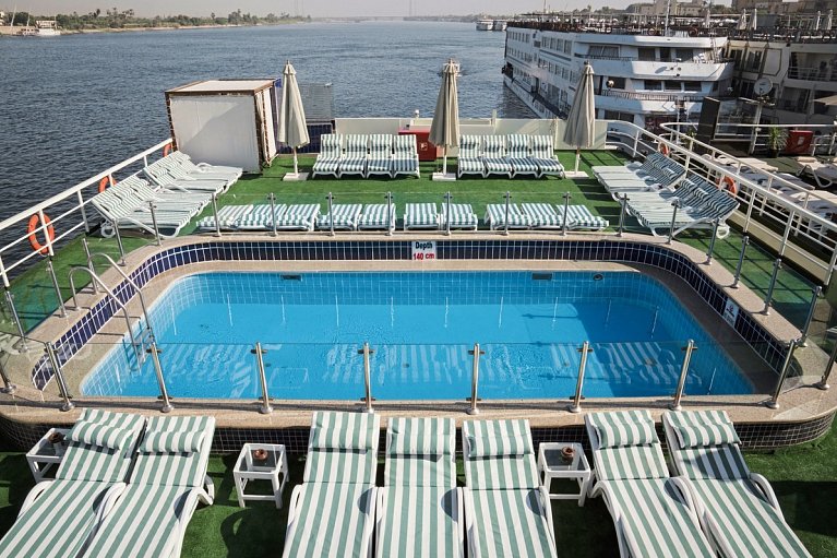 Klassische Nilkreuzfahrt mit MS Commodore - Pool, MS Commodore