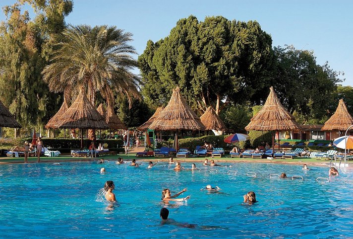 Jolie Ville Kings Island Luxor