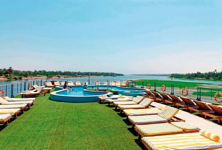 Klassische Nilkreuzfahrt mit MS Nile Premium - MS Nile Premium - Pool