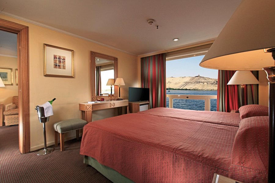 Klassische Nilkreuzfahrt mit Iberotel Crown Emperor - Wohnbeispiel Iberotel Crown Emperor - Suite
