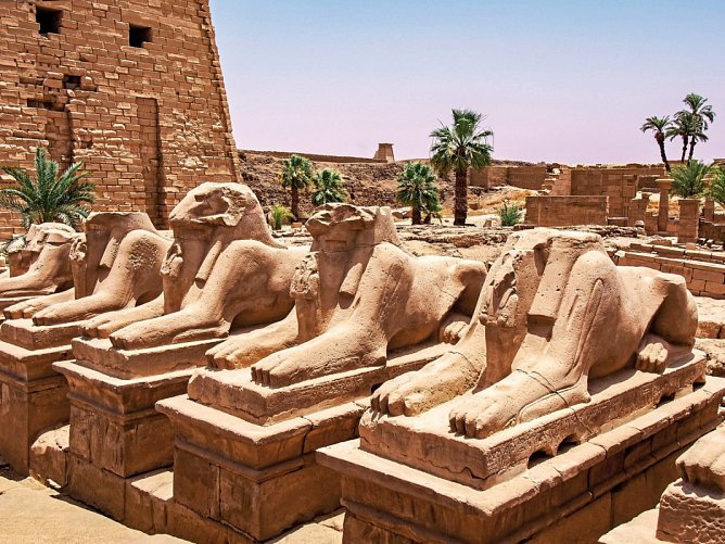Klassische Nilkreuzfahrt mit Iberotel Crown Emperor - Karnak Tempel