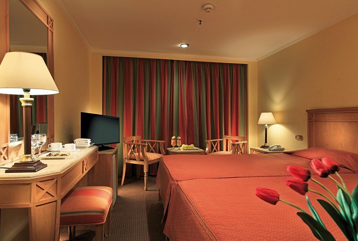 Klassische Nilkreuzfahrt mit Iberotel Crown Emperor - Wohnbeispiel Iberotel Crown Emperor