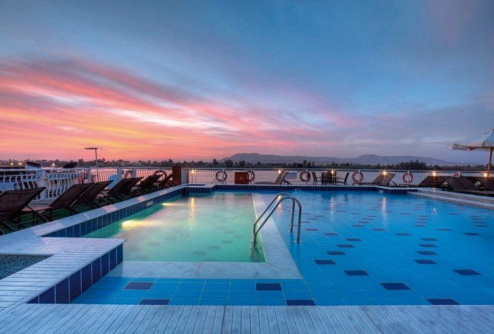 Klassische Nilkreuzfahrt mit Steigenberger Minerva - Steigenberger Minerva - Pool