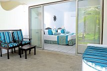 Voyager Beach Resort