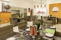 Leopard Beach Resort & Spa - Restaurant Lemongrass