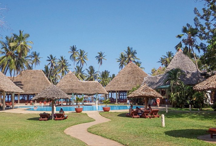 Neptune Paradise Beach Resort & Spa