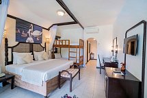 Prideinn Flamingo Beach Resort & Spa - Wohnbeispiel Family Room (Zimmercodierung FB1)